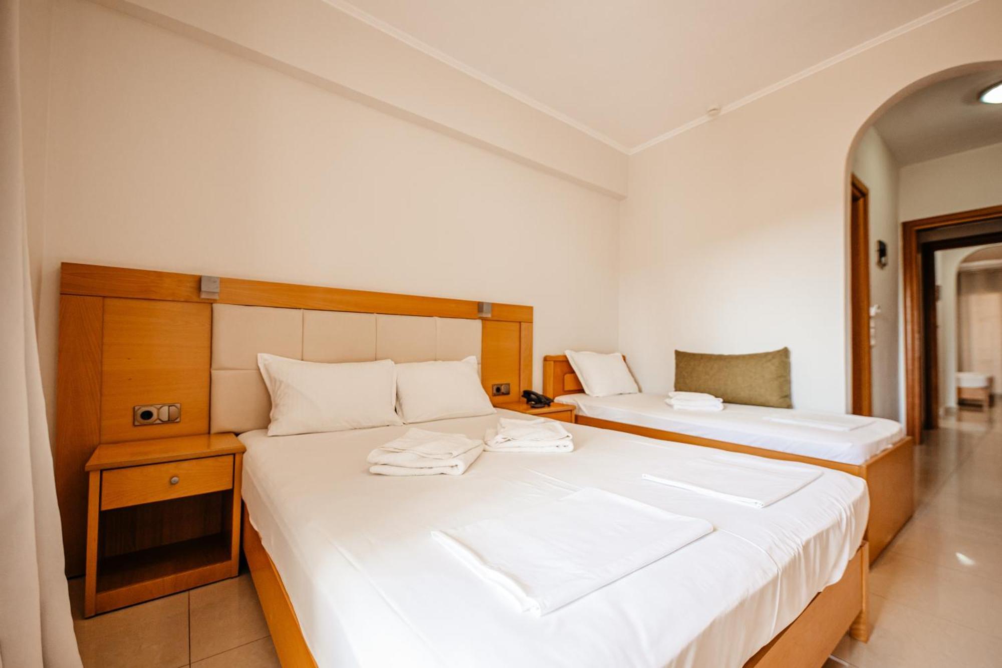 Hotel Marialena Potos Ngoại thất bức ảnh