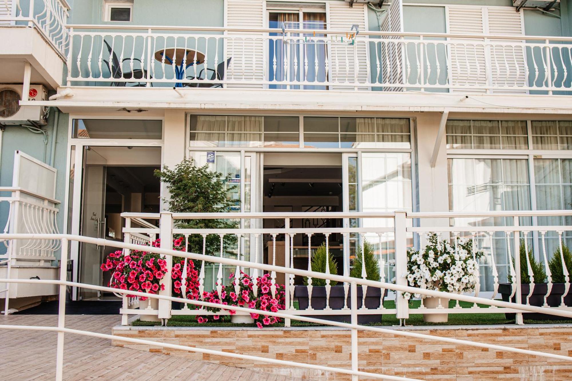 Hotel Marialena Potos Ngoại thất bức ảnh